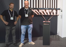 Ronald van de Oudewetering and Rienk Hilgenkamp with Air Supplies Nederland next to Dimlux Extreme Series 1000 Watt.